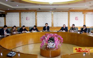 市委辦公室迅速傳達(dá)學(xué)習(xí)黨的十九屆三中全會精